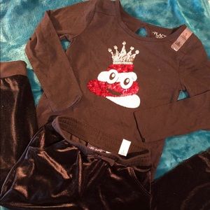 NWT!!!! 🚨👍🏼Holiday girl outfit🙌🏼🙌🏼